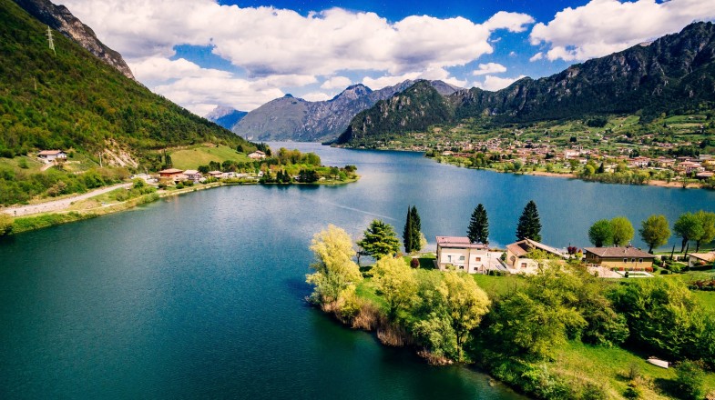 Italy District lake